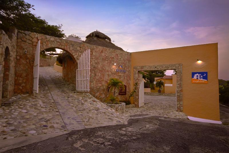 Villas&Resort Luz de Luna Santa Cruz Exterior foto